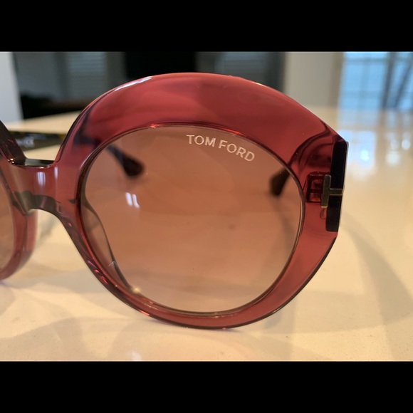 Tom Ford Rachel Brown Round Sunglasses FT0533 - Picture 3 of 7